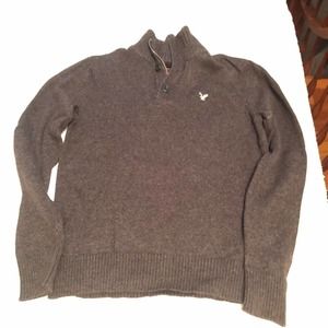 American Eagle men’s sweater